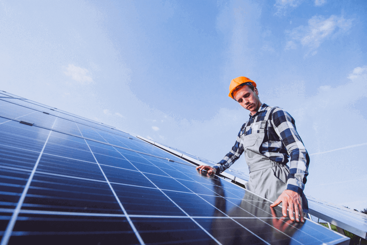 Energia solar vale a pena? Como avaliar no seu caso